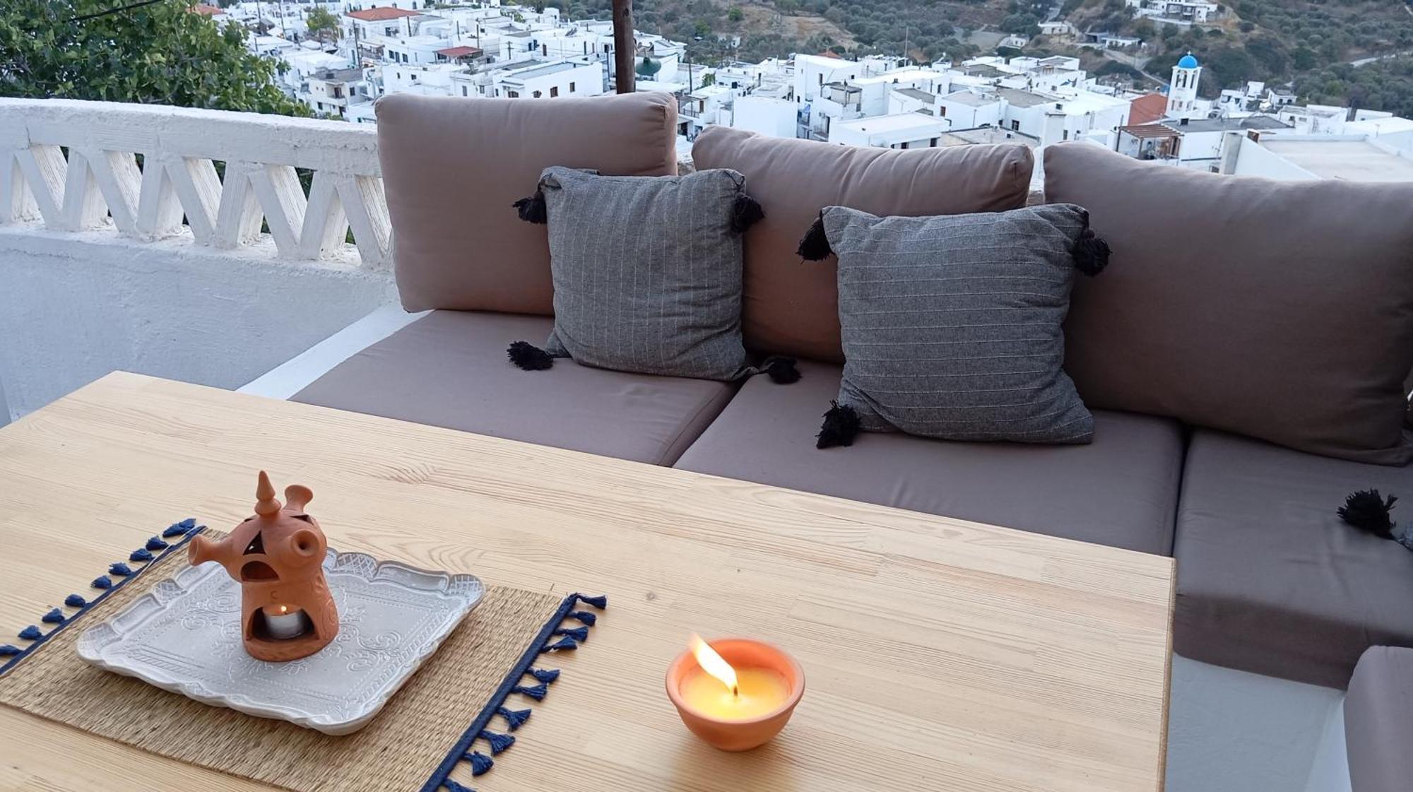 Вилла Vasiliki Skyros Castle View Экстерьер фото
